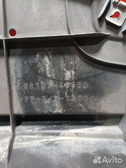 Пыльник заднего бампера правый Lexus RX 3