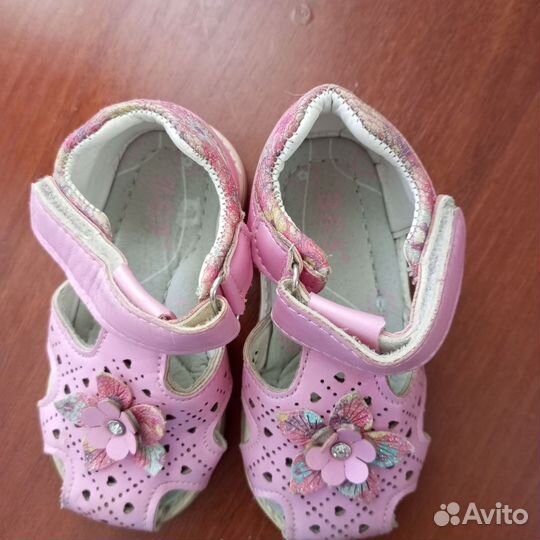 Ботинки, кроссовки, сандали