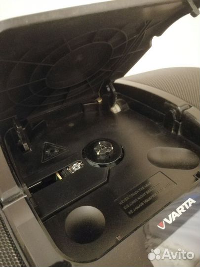 Магнитола varta с цифровым тюнером и пультом ду