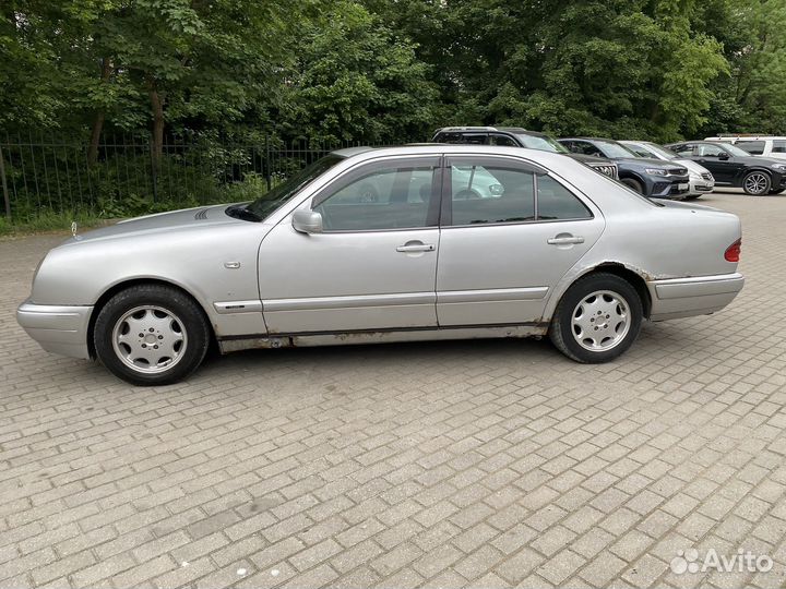 Mercedes-Benz E-класс 2.3 AT, 1996, 292 733 км