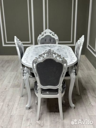 Стол в гостиную \ оплата при получении