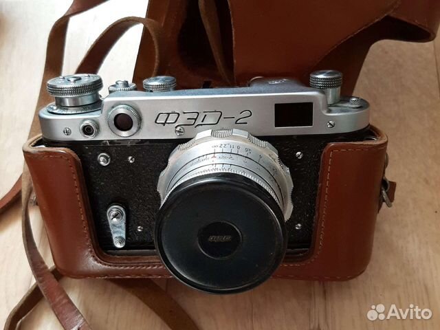 Пленочный фотоаппарат зенит