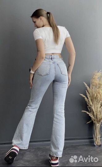 Джинсы женские клеш
