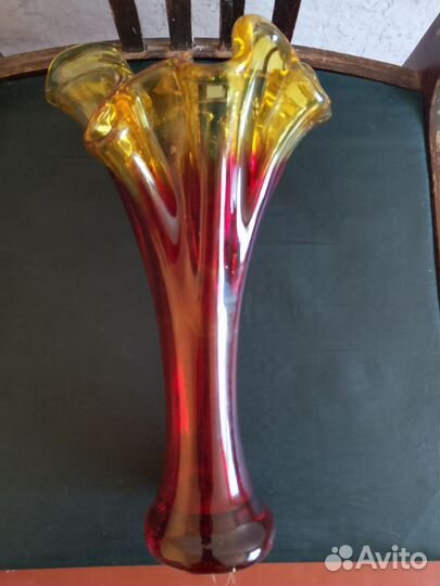 Ваза настольная цветное стекло СССР