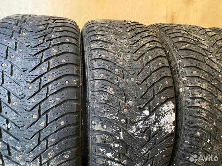 Nokian Tyres Hakkapeliitta 8 SUV 285/50 R20