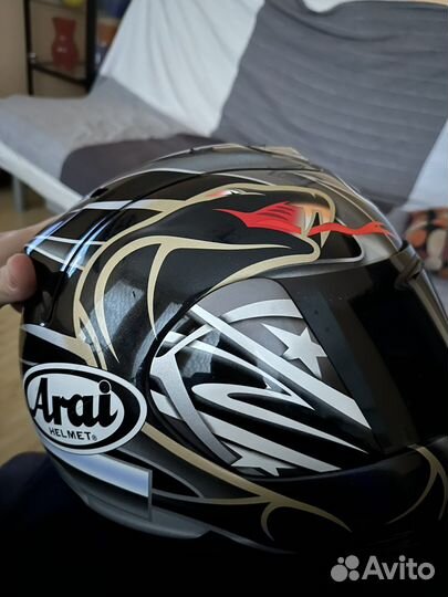 Мотошлем Arai