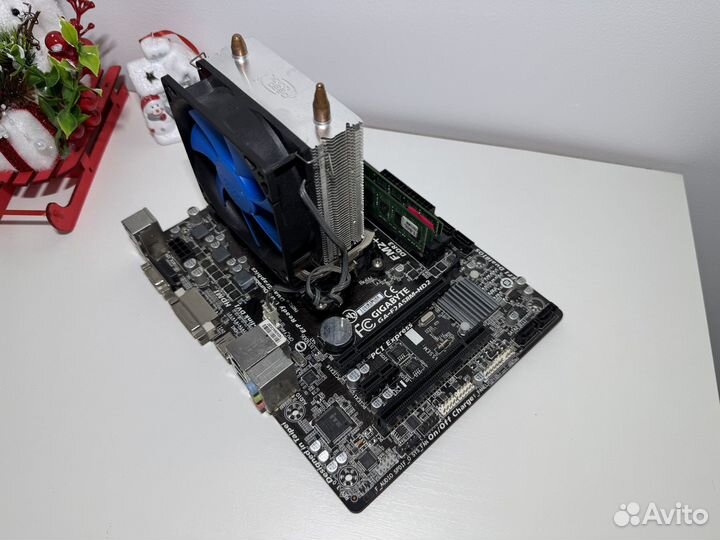 Комплект для сборки компьютера