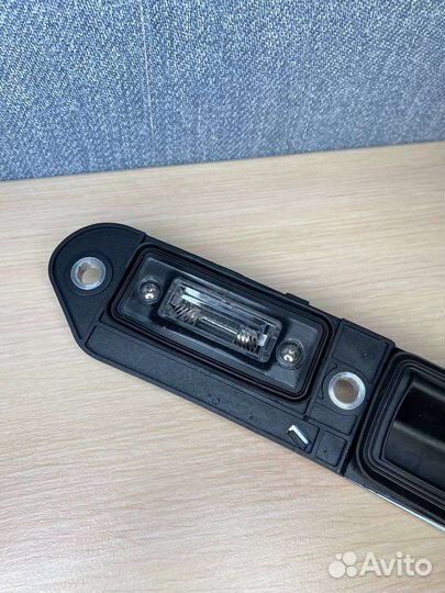 Ручка крышки багажника с подсветкой volkswagen