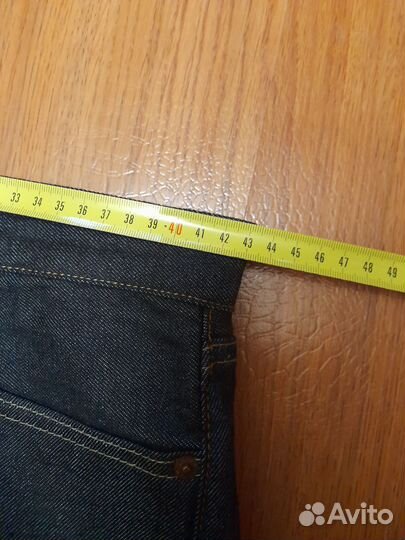 Uniqlo джинсы мужские 32 новые