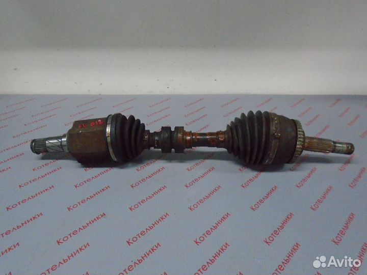 Nissan 39101-AV622 Вал приводной, левый