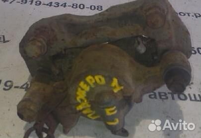 Суппорт передний левый Mitsubishi Pajero 1 82-91г