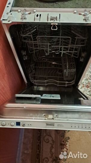 Продам посудомоечную машину