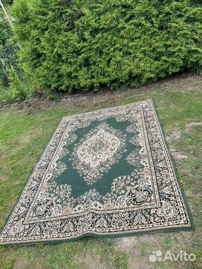 Ковры разные бу