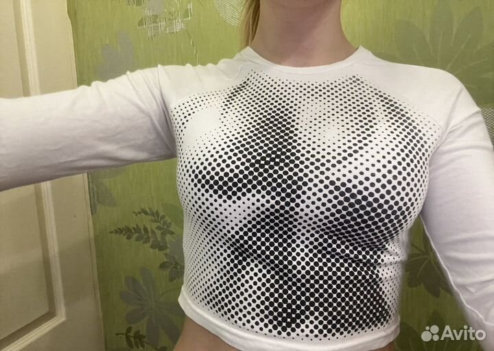 Топ с длинным рукавом