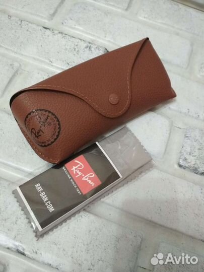 Оригинальный чехол для очков Ray-Ban коричневый