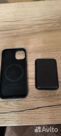 Чехол на iPhone 13