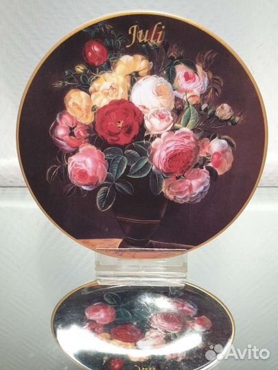 Тарелки коллекционные. Цветы. Фарфор