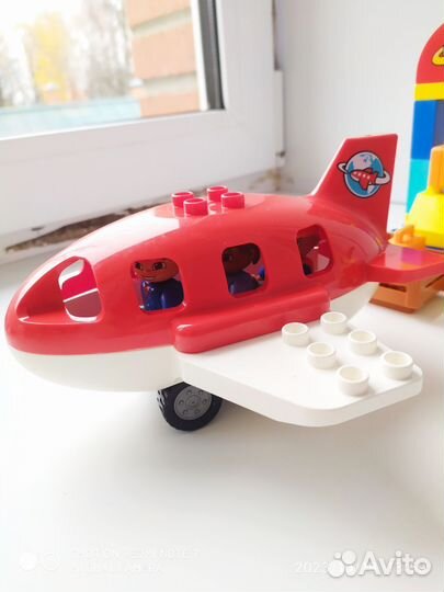 Лего дупло аэропорт 10590