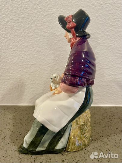 Статуэтка Royal Doulton «New companions»,HN 2770