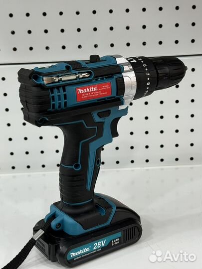 Набор шуруповерт 28V Makita