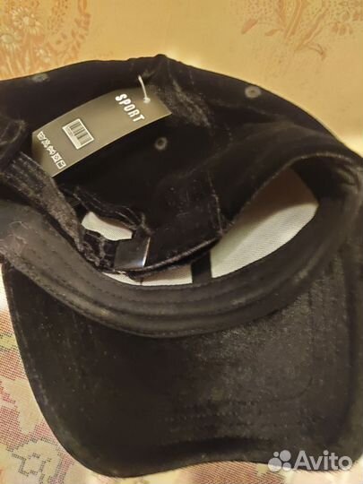 Кепка бейсболка женская. Новая