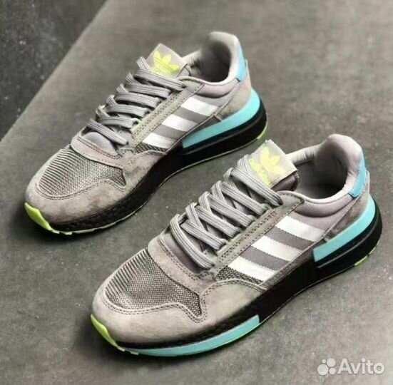 Кроссовки adidas