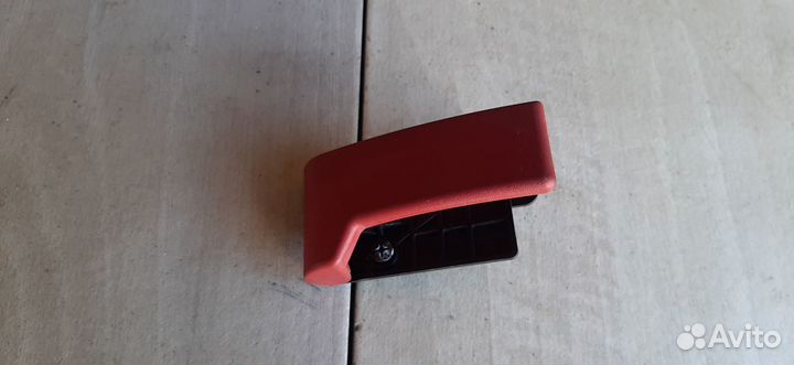 Ручка троса капота Mercedes