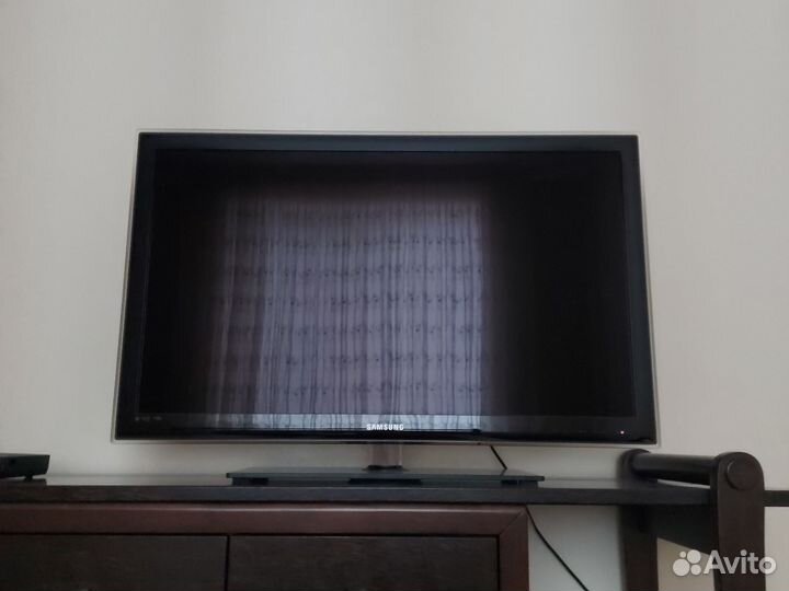 Телевизор Samsung ue40c5100qw