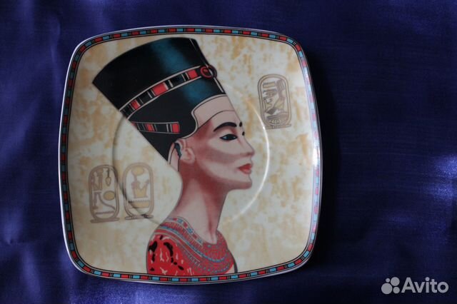 Декоративная настенная тарелка