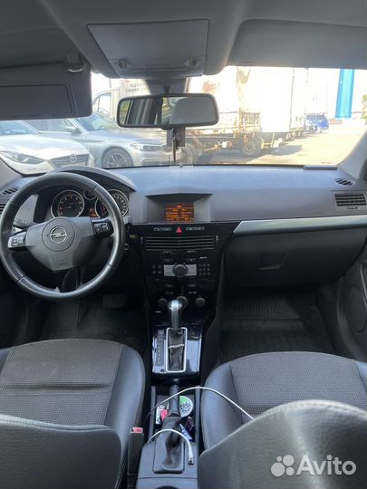 Opel Astra GTC 1.8 AT, 2009, 211 841 км