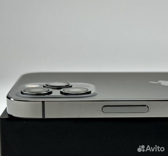 iPhone 12 Pro, 256 ГБ