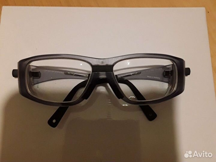 Спортивные очки uvex -5