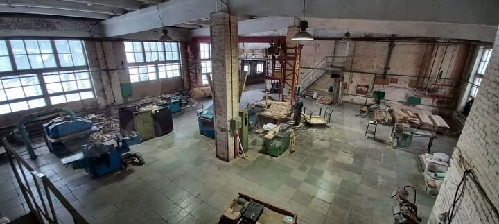 Склад, 922 м²