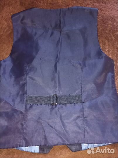 Жилет для мальчика 122-128 школьная форма