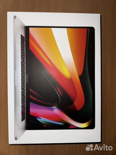 Коробка от macbook pro 16
