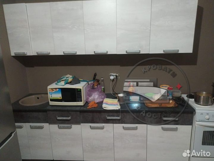 Кровать с матрасом