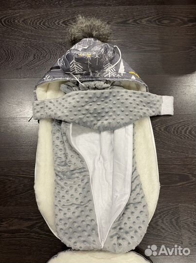 Зимний конверт в коляску на выписку