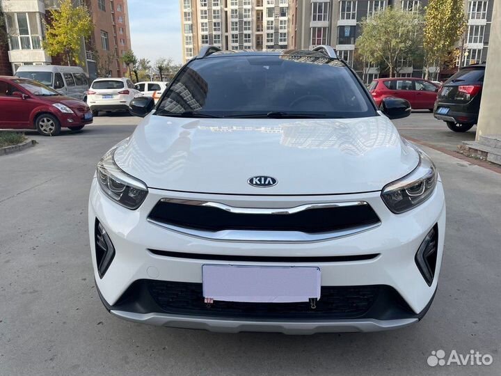 Kia Stonic 1.4 AT, 2020, 4 000 км