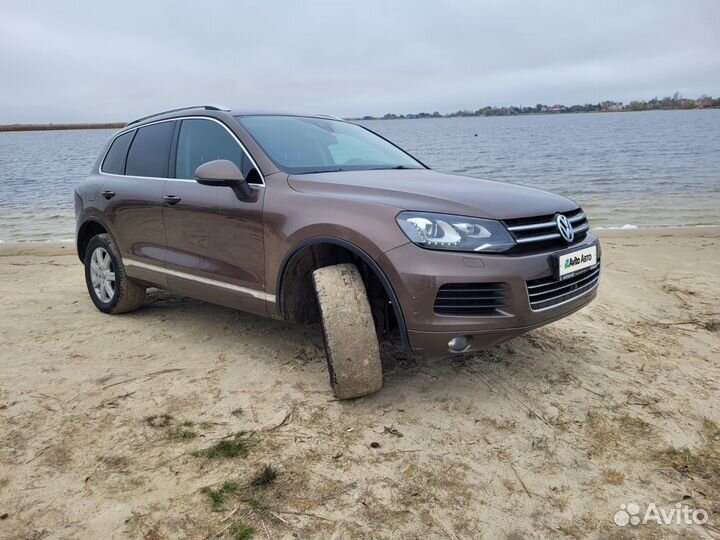 Volkswagen Touareg 3.0 AT, 2011, 220 000 км