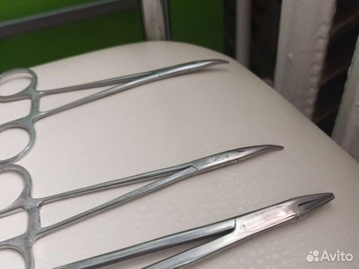 Хирургические ножницы