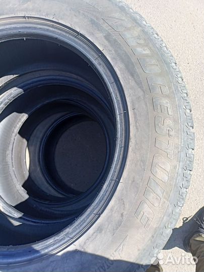 Bridgestone Ice Cruiser 7000 235/65 R17