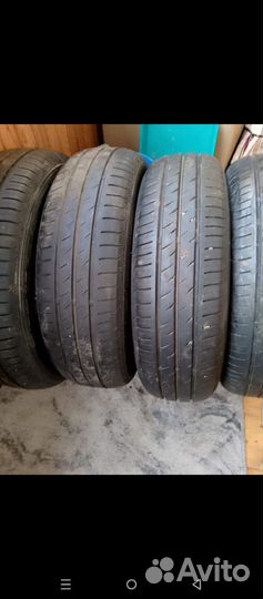 Roadstone Eurovis Sport 04 175/65 R14 82T