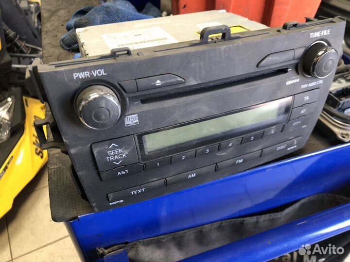 Магнитола штатная 86120-12a30 Toyota corolla