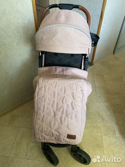 Прогулочная коляска carello astra