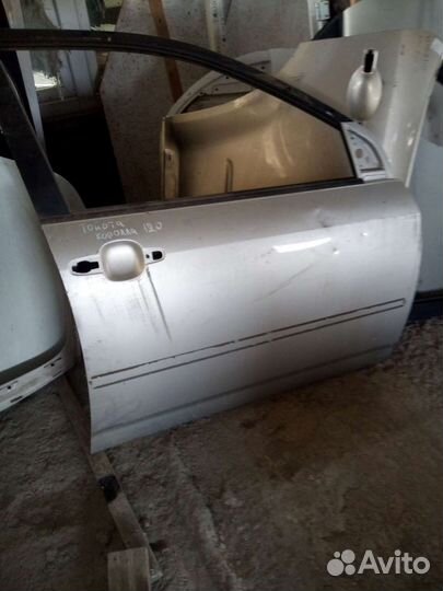Тойота Королла 120 дверь