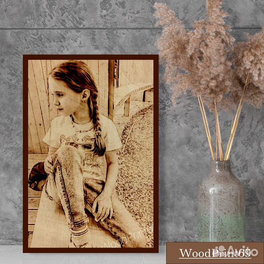 Портрет по фото на дереве