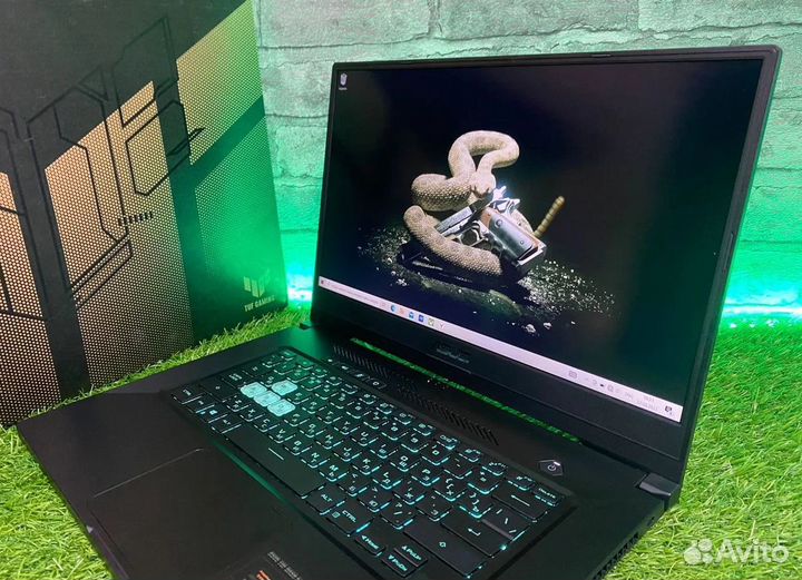 Intel i7-11370H, RTX 3070, 32Гб, SSD 512Гб