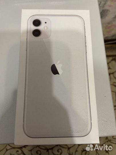 iPhone 11, 128 ГБ