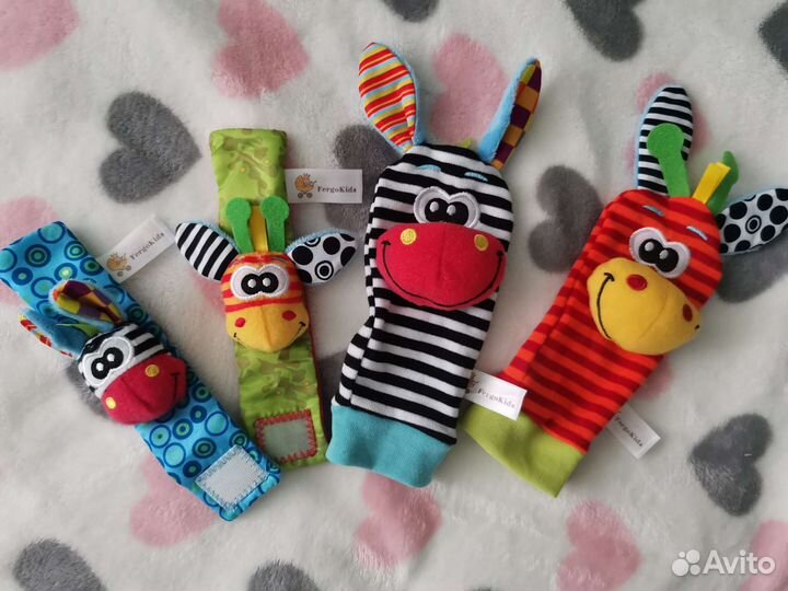 Новые носочки и браслеты с погремушками