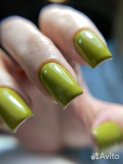 Мастер по маникюру